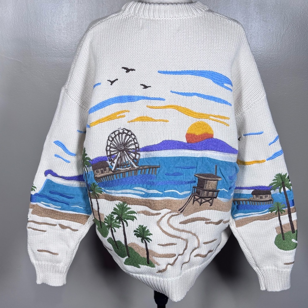 YITAI White Santa Monica Pier Beach Embroidered Sz L Crew Neck Pullover Sweater - Picture 9 of 12